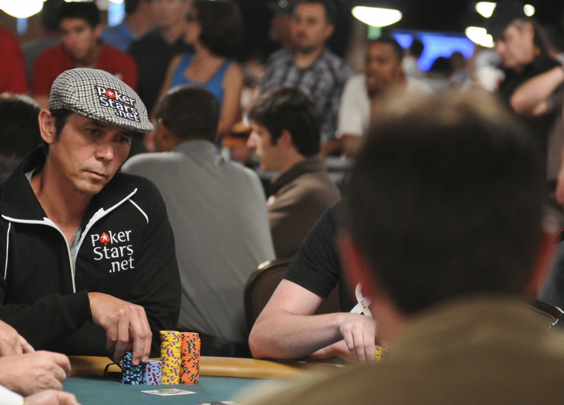 Lou Diamond Phillips>
Lou Diamond Phillips made the Day 3 cut with 192,300 in his stack. 
Marlon Wayans went in with pocket K's against a pair of pocket Q's. On the 
river came the 3rd Queen, putting Marlon in the position to party in Las Vegas. (Is busting such a bad 
thing when you party???) <a href=