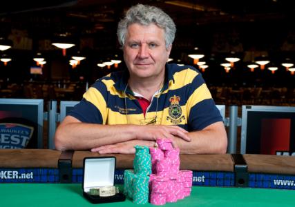 2010 Bracelet Champion #31 -- Konstantin Puchkov