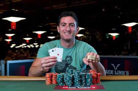 2010 Bracelet Champion #49 -- Michael Linn